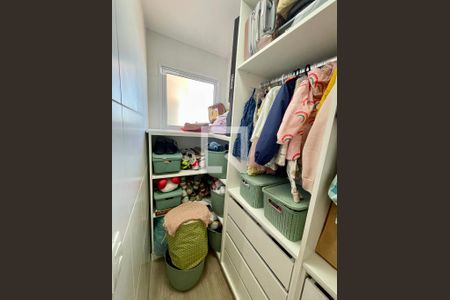 Apartamento à venda com 74m², 2 quartos e 2 vagasCloset do Quarto 2 
