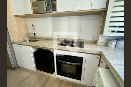 Apartamento à venda com 74m², 2 quartos e 2 vagasCozinha