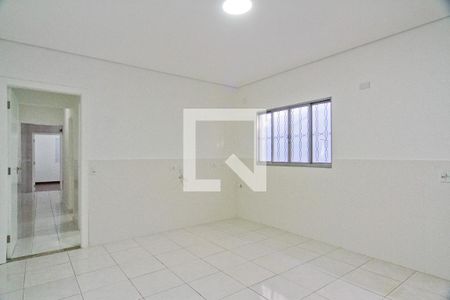 Sala de casa para alugar com 2 quartos, 76m² em Vila Diva, São Paulo