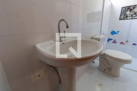 Casa à venda com 104m², 2 quartos e 2 vagasBanheiro Suíte 1