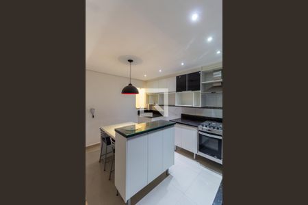 Casa à venda com 104m², 2 quartos e 2 vagasCozinha 