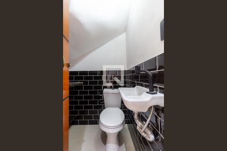 Lavabo de casa para alugar com 2 quartos, 104m² em Vila Marieta, São Paulo