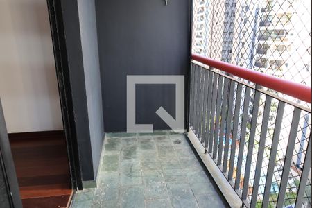 Sacada de apartamento para alugar com 3 quartos, 100m² em Indianópolis, São Paulo