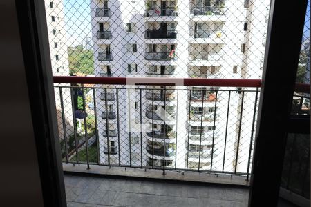 Sacada de apartamento para alugar com 3 quartos, 100m² em Indianópolis, São Paulo
