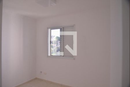 Quarto 2 de apartamento para alugar com 2 quartos, 47m² em Vila Palmares, Santo André