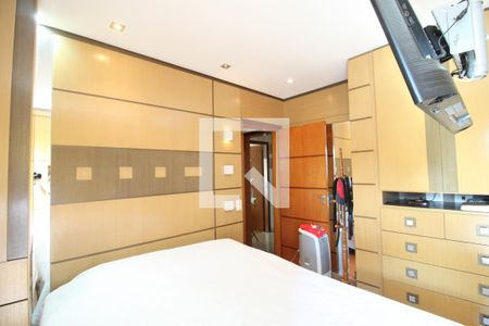 Apartamento à venda com 135m², 3 quartos e 2 vagasSuíte