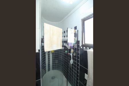 Apartamento à venda com 135m², 3 quartos e 2 vagas Apartamento à venda com 135m², 3 quartos e 2 vagasSuíte