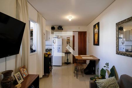 Sala de apartamento para alugar com 2 quartos, 44m² em Santa Maria, São Caetano do Sul