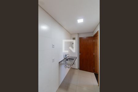 Sala e Cozinha Integrada  de apartamento à venda com 2 quartos, 42m² em Vila Santa Teresa (zona Leste), São Paulo