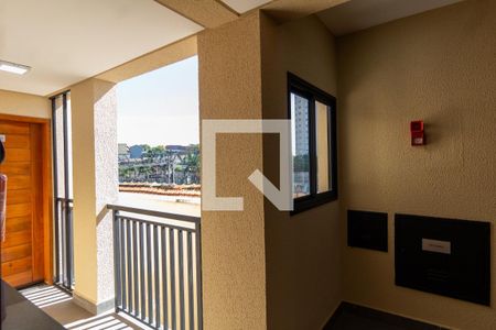 Vista Sala e Cozinha Integrada  de apartamento à venda com 2 quartos, 42m² em Vila Santa Teresa (zona Leste), São Paulo