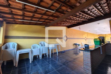 Casa à venda com 300m², 3 quartos e 5 vagasChurrasqueira