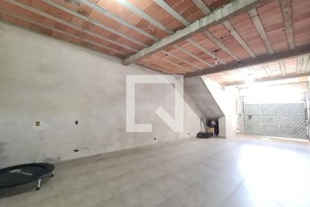 Casa à venda com 300m², 3 quartos e 5 vagasGaragem