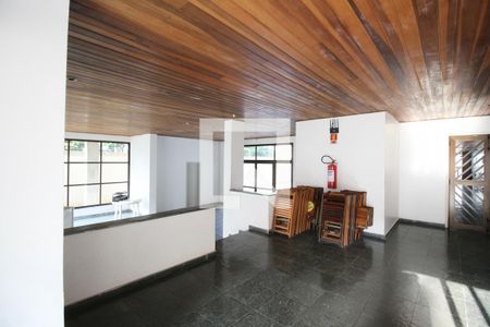 Apartamento para alugar com 80m², 2 quartos e 1 vaga Apartamento para alugar com 80m², 2 quartos e 1 vagaÁrea comum - Salão de festas