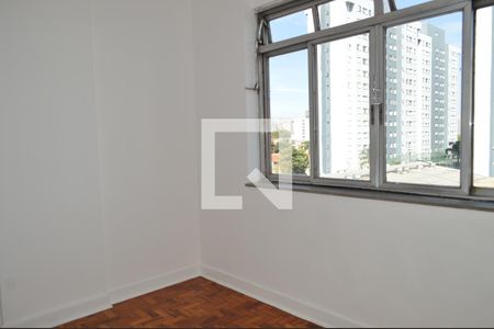 Quarto 1 de apartamento para alugar com 2 quartos, 65m² em Ipiranga, São Paulo