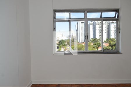 Quarto 1 de apartamento para alugar com 2 quartos, 65m² em Ipiranga, São Paulo