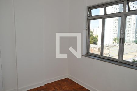 Quarto 1 de apartamento para alugar com 2 quartos, 65m² em Ipiranga, São Paulo