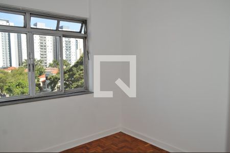 Quarto 1 de apartamento para alugar com 2 quartos, 65m² em Ipiranga, São Paulo