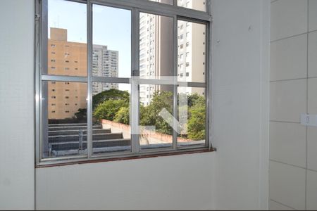 Apartamento para alugar com 65m², 2 quartos e sem vagaÁrea de Serviço