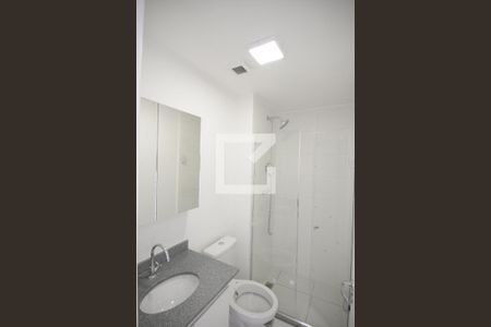 Banheiro de apartamento para alugar com 1 quarto, 33m² em Vila Mariana, São Paulo