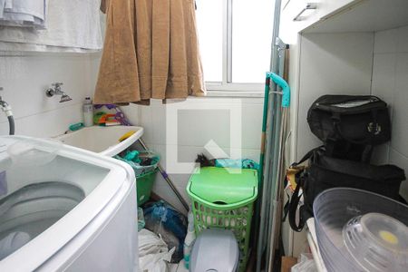 Apartamento à venda com 65m², 3 quartos e 1 vagaÁrea de Serviço