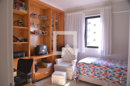 Quarto  de apartamento à venda com 3 quartos, 105m² em Vila Bastos, Santo André