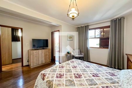 Quarto de casa à venda com 3 quartos, 350m² em Vila Pauliceia, São Paulo