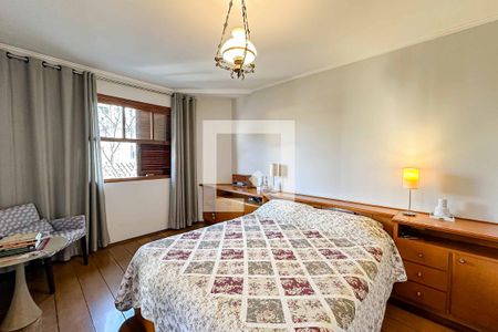 Quarto de casa à venda com 3 quartos, 350m² em Vila Pauliceia, São Paulo