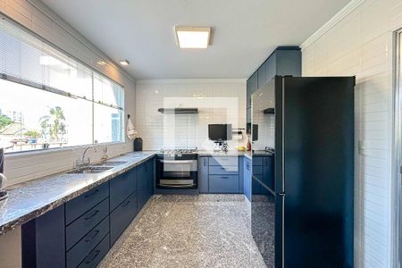 Casa à venda com 350m², 3 quartos e 4 vagasCozinha