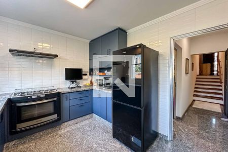 Casa à venda com 350m², 3 quartos e 4 vagasCozinha