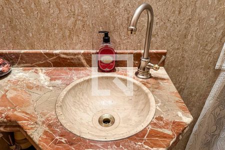 Casa à venda com 350m², 3 quartos e 4 vagasBanheiro 3