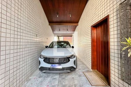 Casa à venda com 350m², 3 quartos e 4 vagasÁrea comum