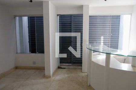 Casa para alugar com 175m², 3 quartos e 1 vagaÁrea comum