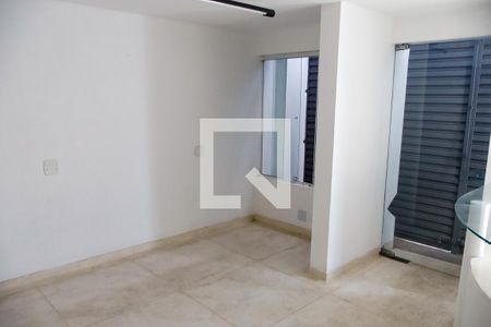 Casa para alugar com 175m², 3 quartos e 1 vagaÁrea comum