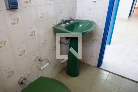 Casa para alugar com 175m², 3 quartos e 1 vagaBanheiro  3