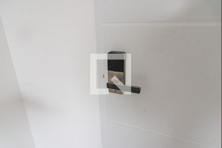 Fechadura eletrônica de kitnet/studio à venda com 1 quarto, 20m² em Ipiranga, São Paulo