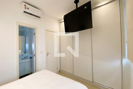 Quarto Suíte de apartamento à venda com 1 quarto, 60m² em Leblon, Rio de Janeiro
