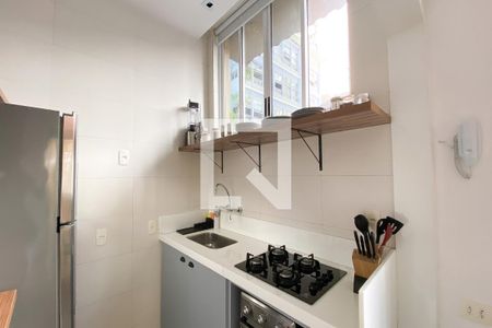 Sala/Cozinha de apartamento à venda com 1 quarto, 60m² em Leblon, Rio de Janeiro