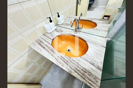 Studio à venda com 34m², 1 quarto e 1 vaga Studio à venda com 34m², 1 quarto e 1 vagaBanheiro