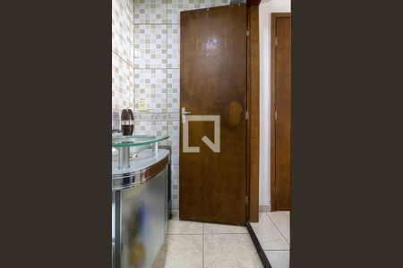 Apartamento à venda com 75m², 3 quartos e 1 vaga Apartamento à venda com 75m², 3 quartos e 1 vagaSuíte Banheiro