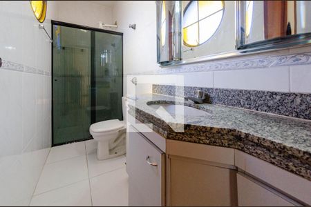 Apartamento para alugar com 101m², 3 quartos e 1 vaga Apartamento para alugar com 101m², 3 quartos e 1 vagaBanheiro suíte
