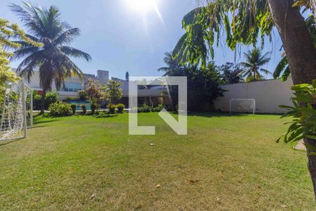 Apartamento à venda com 1600m², 4 quartos e 3 vagasQuintal