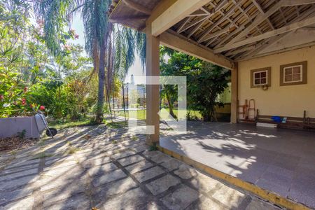 Apartamento à venda com 1600m², 4 quartos e 3 vagasQuintal