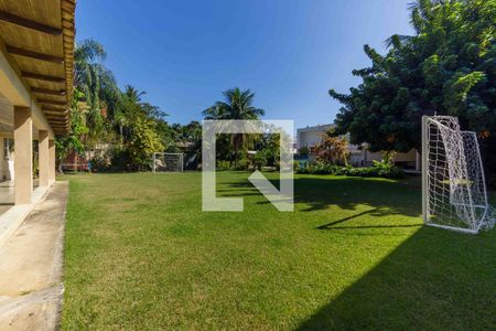 Apartamento à venda com 1600m², 4 quartos e 3 vagasQuintal