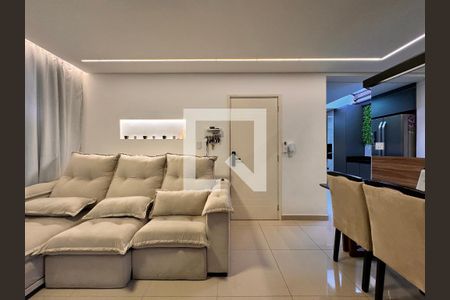 Sala de apartamento à venda com 2 quartos, 64m² em Vila Metalúrgica, Santo André