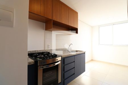 Cozinha de apartamento para alugar com 1 quarto, 25m² em Água Branca, São Paulo