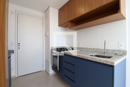 Cozinha de apartamento para alugar com 1 quarto, 25m² em Água Branca, São Paulo