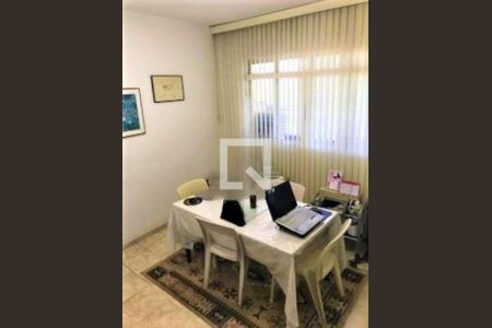 Casa à venda com 3 quartos, 197m² em Alto de Pinheiros, São Paulo