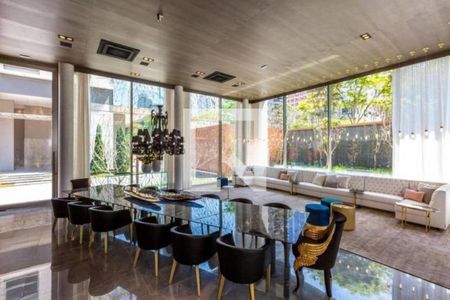 Apartamento à venda com 4 quartos, 343m² em Vila Olímpia, São Paulo