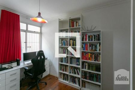Quarto  de apartamento à venda com 3 quartos, 190m² em Horto, Belo Horizonte