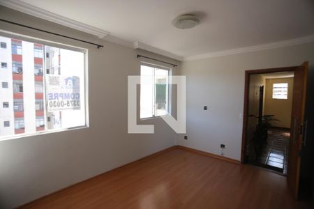 Sala de apartamento à venda com 2 quartos, 49m² em Califórnia, Belo Horizonte